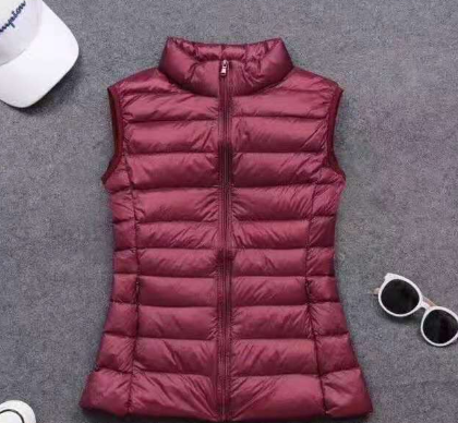 Stylish Women's Puffer Vest - Lightweight & Chic (One Piece)
