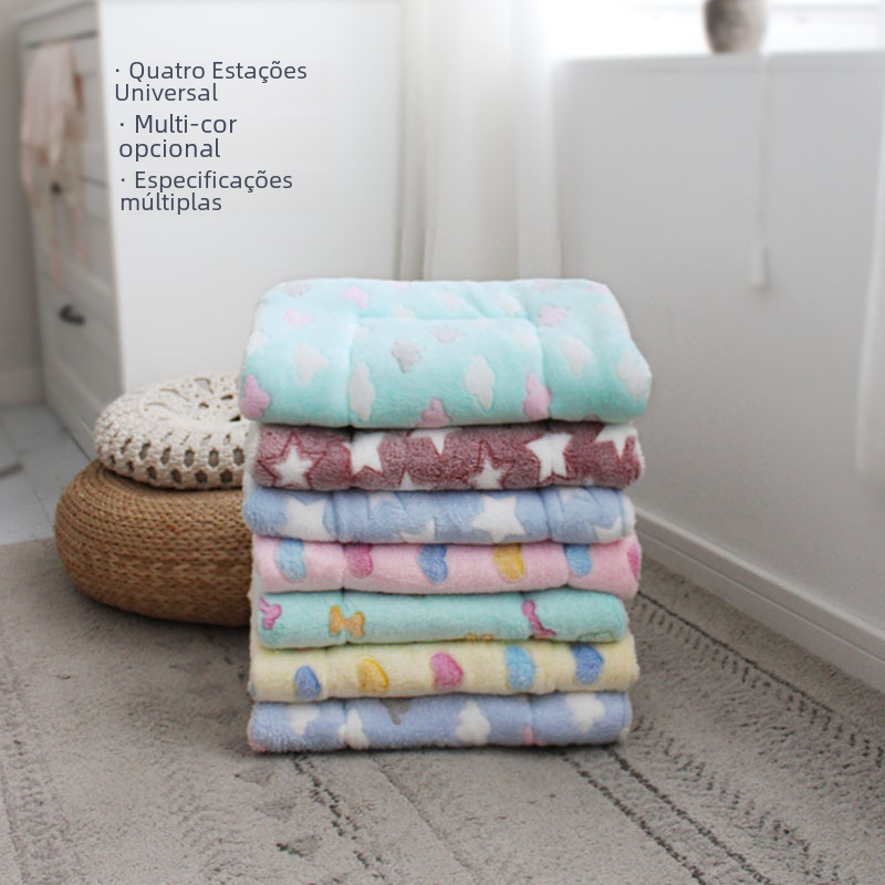 Thick Winter Pet Mat for Cats and Dogs - Fleece Blanket